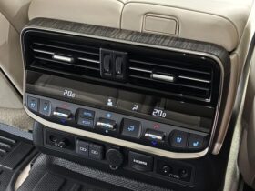 
									TOYOTA Land Cruiser Wagon ZX Pearl White 2024′ EQTFU full								