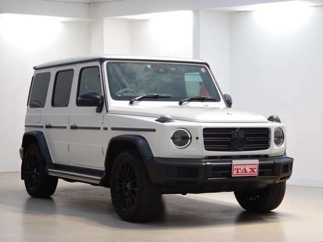 Mercedes-Benz G Class G400d AMG Line White/Black 2022′ EQTWZ