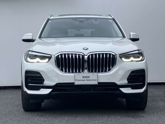 BMW X5 xDrive35d White 2022′ EQUGR