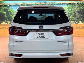 
									Honda Odyssey Absolut Pearl White 2021′ EQUJX full								