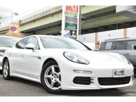 
									Porsche Panamera Base Grade White 2014′ ESMEF full								