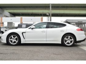 
									Porsche Panamera Base Grade White 2014′ ESMEF full								