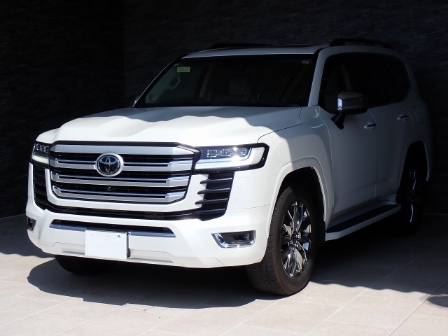 TOYOTA Land Cruiser Wagon ZX Pearl White 2022′ ESMFO