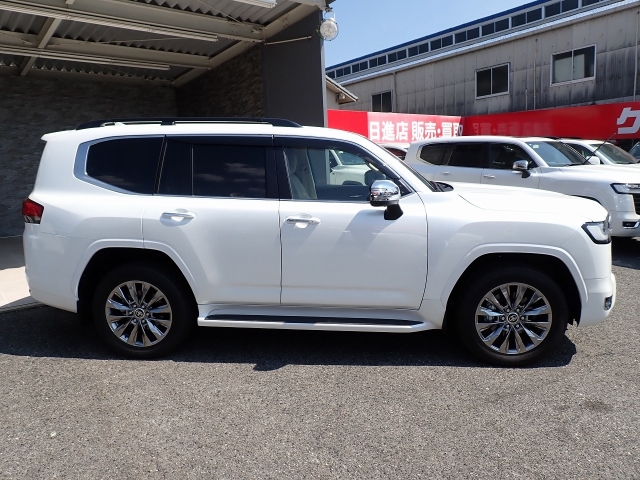 TOYOTA Land Cruiser Wagon ZX Pearl White 2022′ ESMFO