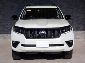 
									TOYOTA Land Cruiser Prado TX L Packet Matte Black Ed Pearl White 2023′ ESMG6 full								