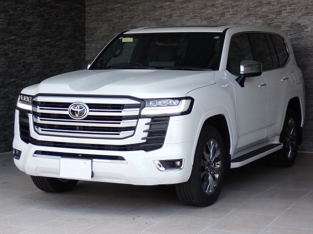 TOYOTA Land Cruiser Wagon ZX Pearl White 2024′ ESMID