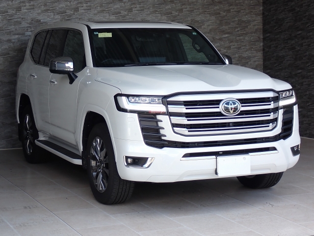 TOYOTA Land Cruiser Wagon ZX Pearl White 2024′ ESMID