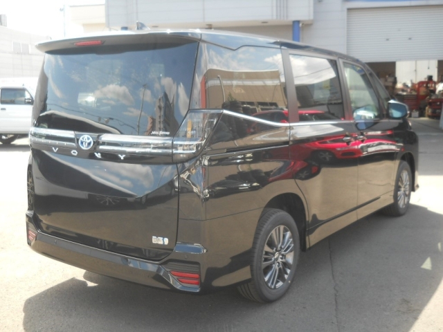 TOYOTA Voxy S-Z Black 2025′ ESMIU