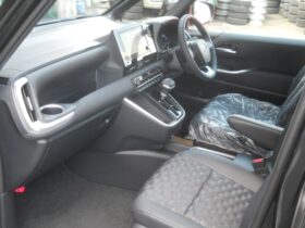 
									TOYOTA Voxy S-Z Black 2025′ ESMIU full								