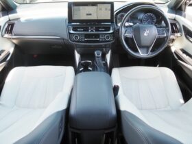 
									TOYOTA Crown RS Advance Pearl White 2021′ ESMJC full								