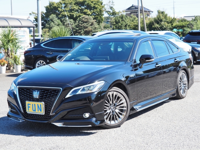 TOYOTA Crown G-Executive Black 2021′ ESMJZ