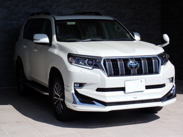 TOYOTA Land Cruiser Prado TX L Package Sunroof 7 Seater Pearl White 2020′ ESMKQ