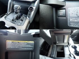 
									TOYOTA Land Cruiser Wagon ZX Diesel Turbo Pearl White 2023′ ESMKS full								