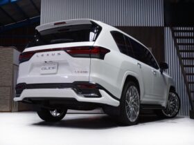 
									Lexus LX Executive Pearl White 2023′ ESMKT full								