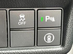 
									HONDA Civic LX Pearl White 2023′ ESUAV full								