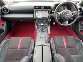 
									TOYOTA 86 RZ Pearl White 2022′ ESUGH full								