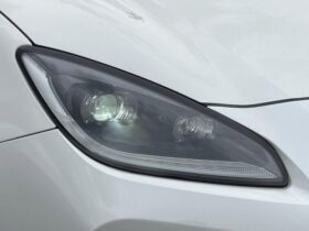 
									TOYOTA 86 RZ Pearl White 2022′ ESUGH full								