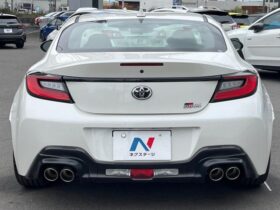 
									TOYOTA 86 RZ Pearl White 2022′ ESUGH full								