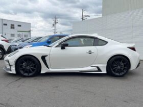 
									TOYOTA 86 RZ Pearl White 2022′ ESUGH full								