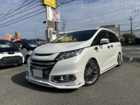 
									Honda Odyssey Absolute Honda Sensing Pearl White 2017′ ESUTO full								