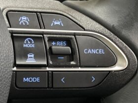 
									TOYOTA Noah S-Z Pearl White 2025′ ESV3W full								