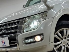 
									MITSUBISHI Pajero Super Exceeded Pearl White 2014′ ESV4H full								