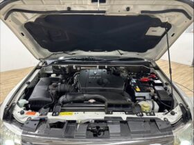 
									MITSUBISHI Pajero Super Exceeded Pearl White 2014′ ESV4H full								