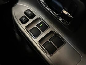 
									MITSUBISHI Pajero Super Exceeded Pearl White 2014′ ESV4H full								