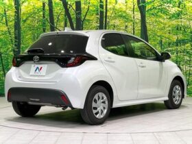 
									TOYOTA Yaris X Pearl White 2023′ ESV66 full								