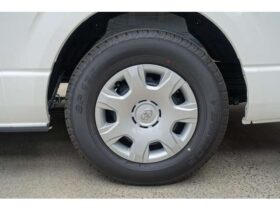 
									TOYOTA Hiace Wagon Grand Cabin Super Long Wide HR Pearl White 2025′ ESV88 full								
