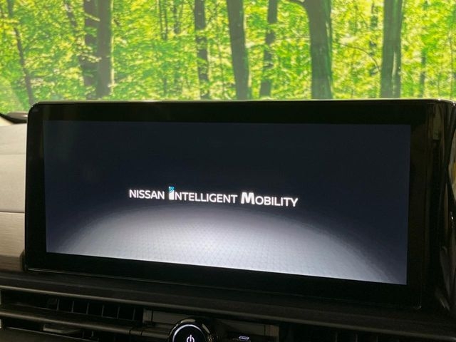 NISSAN Serena e-POWER Highway Star V Pearl White 2024′ ESZL1