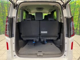 
									NISSAN Serena e-POWER Highway Star V Pearl White 2024′ ESZL1 full								