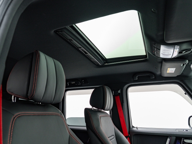 Mercedes-Benz G Class G350d AMG Line Black 2020′ ESZM4