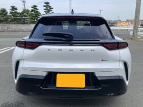 
									TOYOTA Crown Sport Z Pearl White/Black 2024′ ET9JM full								