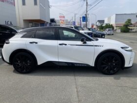 
									TOYOTA Crown Sport Z Pearl White/Black 2024′ ET9JM full								