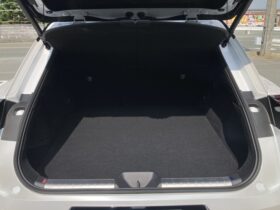 
									TOYOTA Crown Sport Z Pearl White/Black 2024′ ET9JM full								