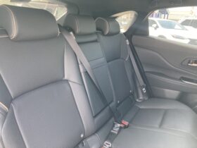 
									TOYOTA Crown Sport Z Pearl White/Black 2024′ ET9JM full								