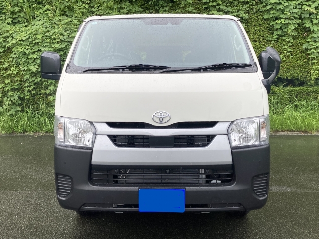 TOYOTA Hiace Van DX Long White 2025′ ET9JN