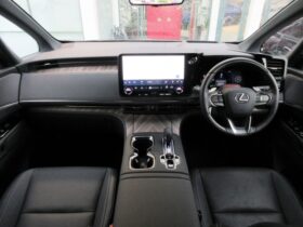 
									Lexus LM Version L Black 2025′ EURKR full								