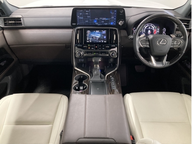 Lexus LX Base Grade Pearl White 2023′ EURN5