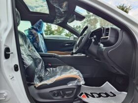 
									TOYOTA Crown CrossOver RS Advanced Pearl White 2023′ EURPE full								