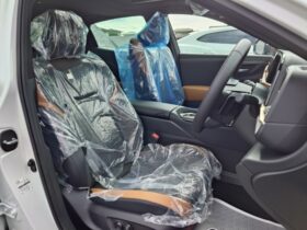 
									TOYOTA Crown CrossOver RS Advanced Pearl White 2023′ EURPE full								