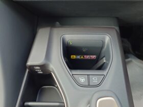 
									TOYOTA Crown CrossOver RS Advanced Pearl White 2023′ EURPE full								