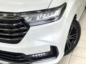 
									Honda Odyssey e:HEV Absolute EX Pearl White 2021′ EUZNW full								