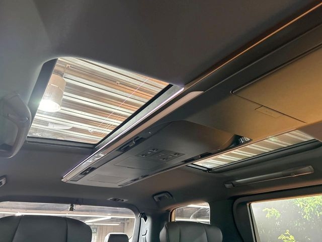 TOYOTA Alphard Z Black 2023′ EUZOJ