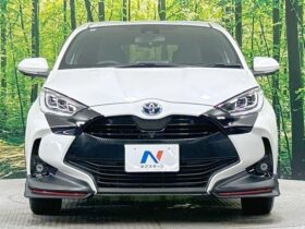 
									TOYOTA Yaris Z Pearl White 2021′ EV12L full								