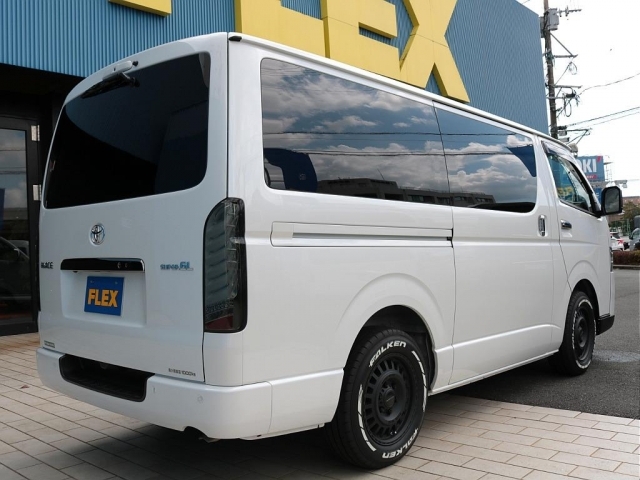 TOYOTA Hiace Van Super GL Dark Prime 2 Long Pearl White 2024′ EV3M1