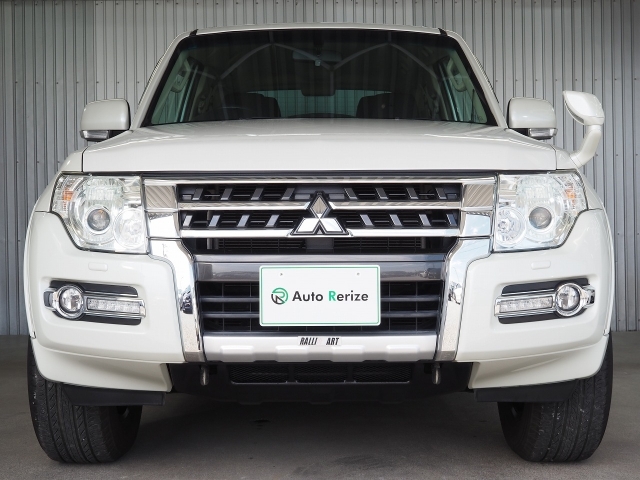 MITSUBISHI Pajero VR-1 Pearl White 2015′ EWWPD