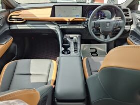 
									TOYOTA Crown CrossOver RS Advanced Black 2023′ EWWU4 full								