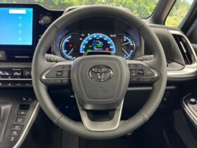
									TOYOTA Noah S-Z Black 2025′ EX4O1 full								